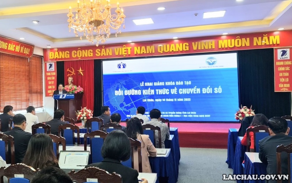 Quang cảnh Khóa đào tạo, bồi dưỡng.