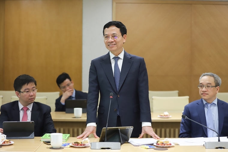 20221118-m100.jpg 20221118-m100.jpg