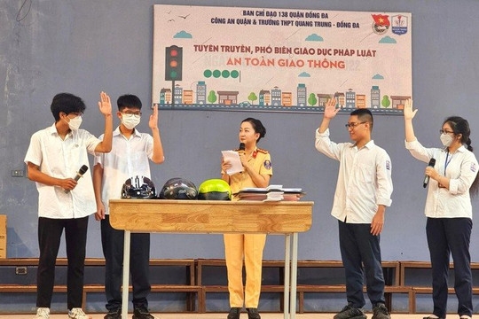 Chuyển đổi số - cầu nối đưa kiến thức pháp luật đến gần hơn với người dân Thủ đô