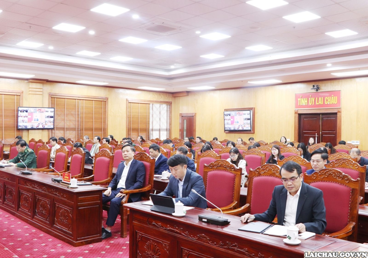 Các đại biểu dự Hội nghị tại điểm cầu tỉnh Lai Châu.