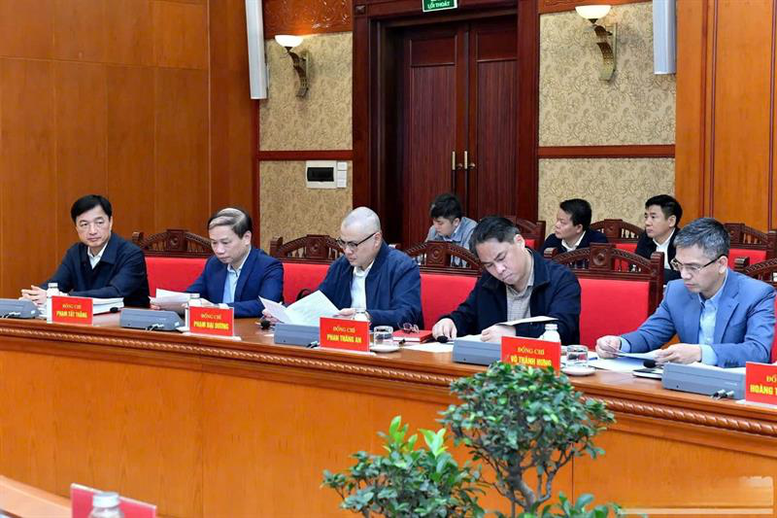 Chuyển đổi số trong các cơ quan Đảng: Nhiệm vụ tất yếu và cấp bách- Ảnh 2. Chuyển đổi số trong các cơ quan Đảng: Nhiệm vụ tất yếu và cấp bách- Ảnh 2.