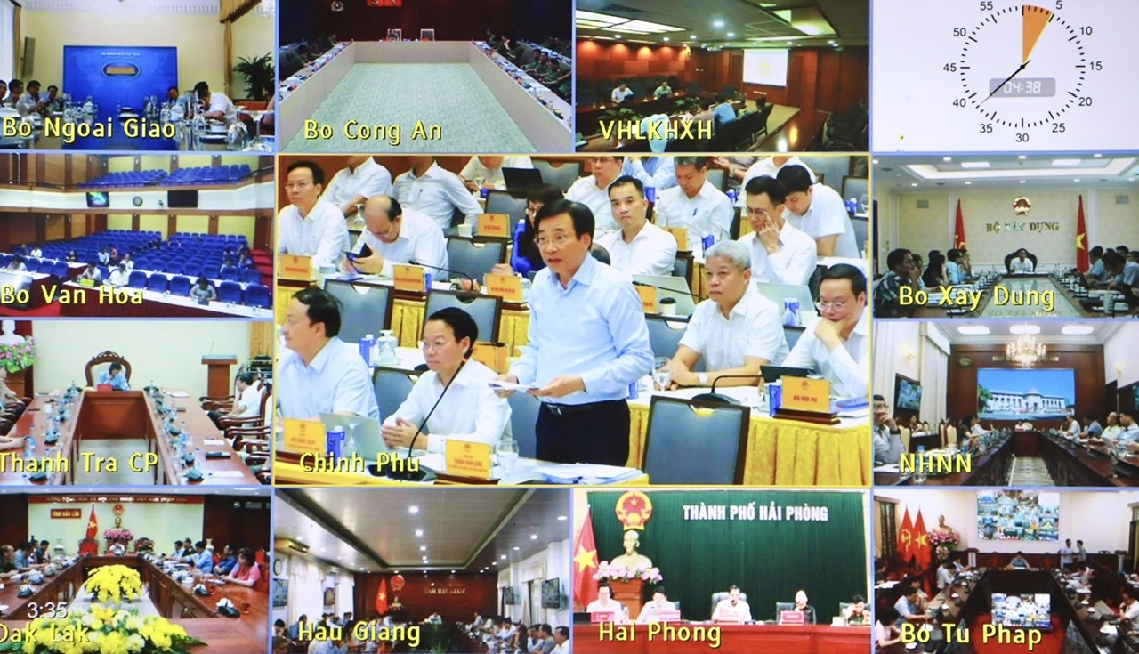 Phiên họp lần thứ hai Ban Chỉ đạo của Chính phủ về phát triển khoa học, công nghệ, đổi mới sáng tạo, chuyển đổi số và Đề án 06 - Ảnh minh hoạ 2