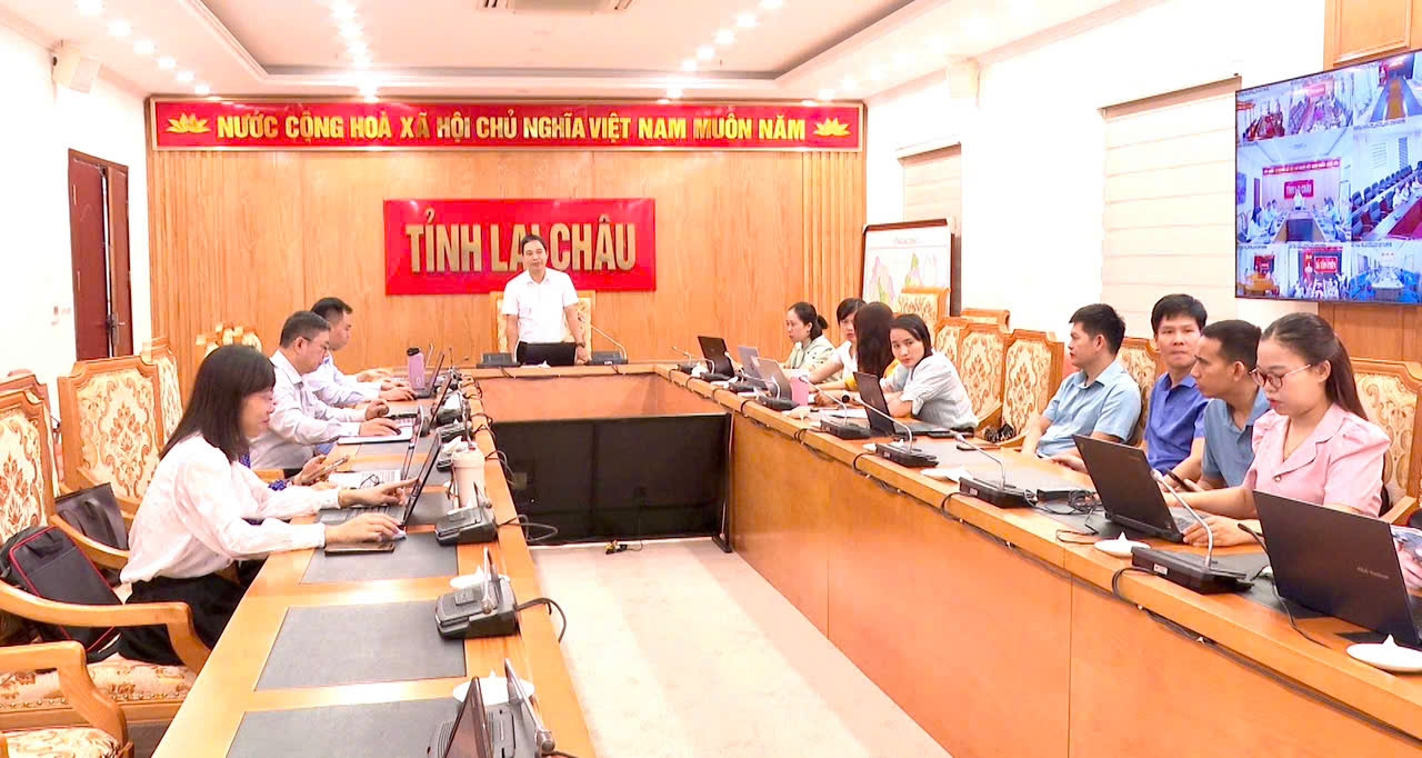 Tập huấn trực tuyến về sử dụng các hệ thống thông tin cho cán bộ cấp xã đáp ứng mô hình chính quyền địa phương 2 cấp